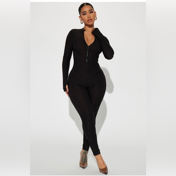 New Fashion Nova black jump suit - Picture 1 of 3